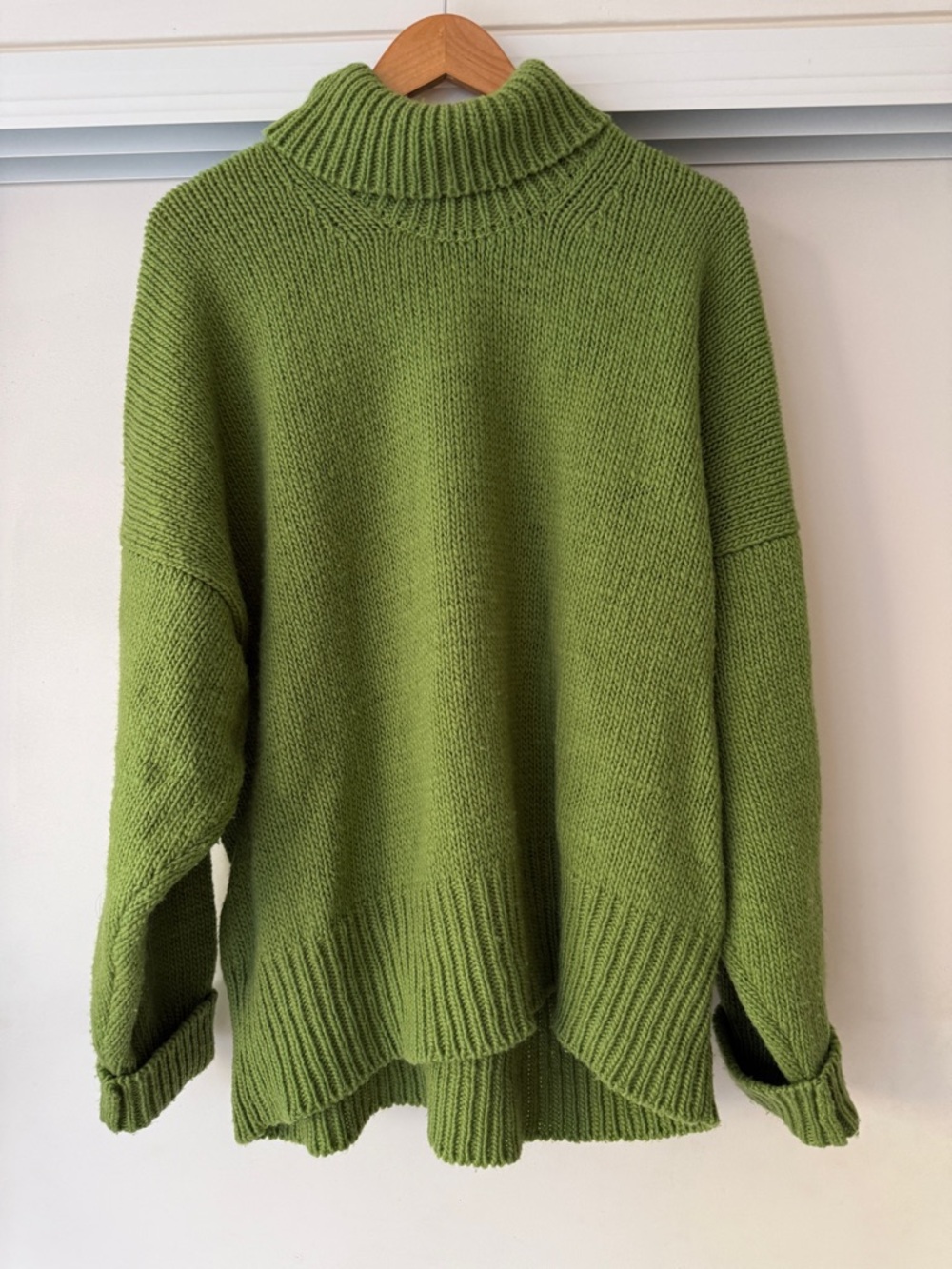 Babaa no 17 Wool Sweater in Olivera